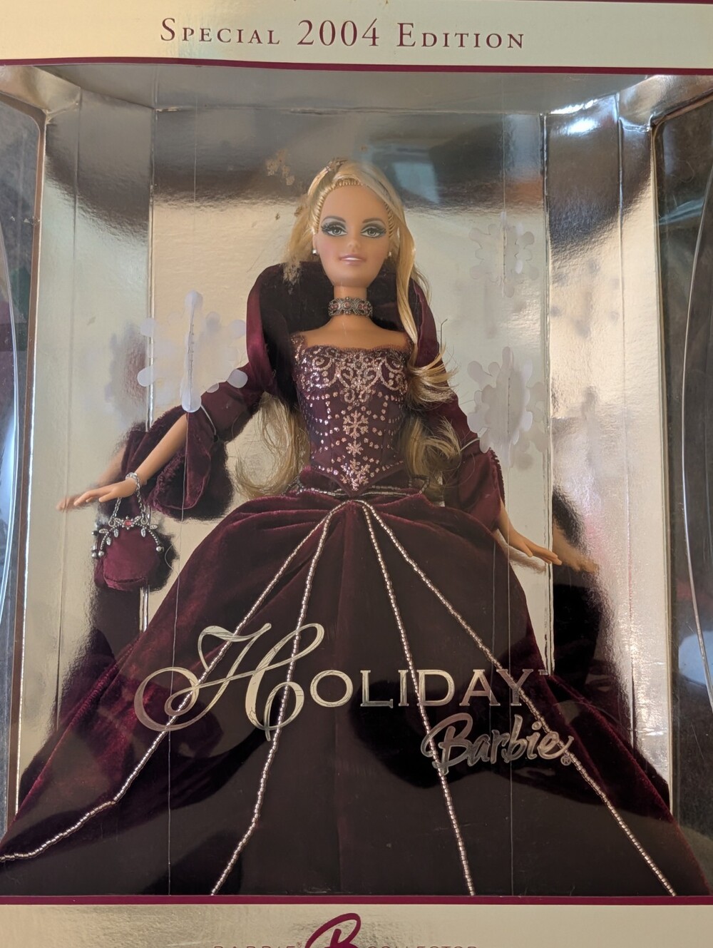 2004 Holiday Barbie Doll Special Edition Rare Burgundy Dress Mattel